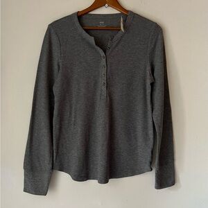 NWT Aerie Essential Ribbed Henley Long Sleeve Gray Top Sz XL Bella Swan Alt